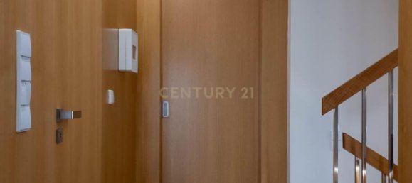 3 bedrooms House in Fanzeres, Portugal No. 130983 41