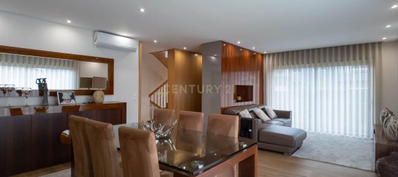 3 bedrooms House in Fanzeres, Portugal No. 130983 2