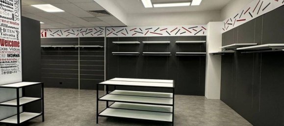 Propiedad comercial en Alghero, Italy 219 m² No. 50061 10