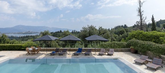 Villa de 6 dormitorios en Corfu, Greece No. 8220 14