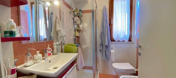 5 rooms Apartment in Montescudo Monte Colombo, Italy No. 37293 10
