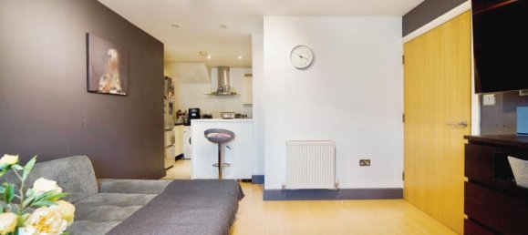 2 bedrooms Maisonette in Edgware, United Kingdom No. 11646 11