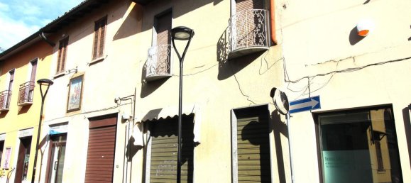 3 rooms House in Bellusco, Italy No. 128501 3