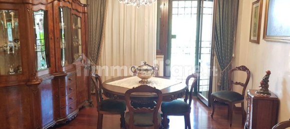 Villa de 3 dormitorios en Guidonia Montecelio, Italy No. 124824 9