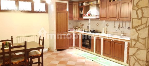 Villa de 3 dormitorios en Guidonia Montecelio, Italy No. 124824 19