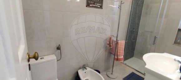 713m² Building in Lisbon, Portugal No. 90275 16