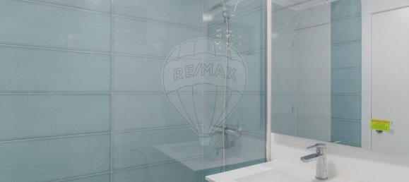 713m² Building in Lisbon, Portugal No. 90275 6