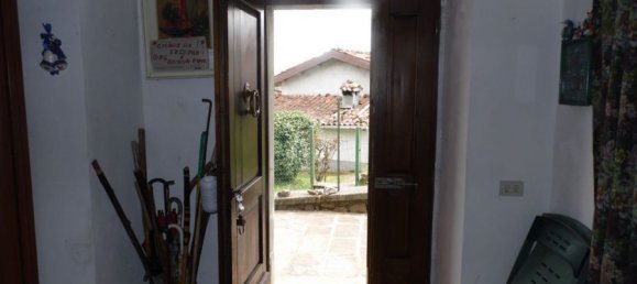 Дом с 4 спальнями в Вилла Коллемандина, Италия № 238775 10