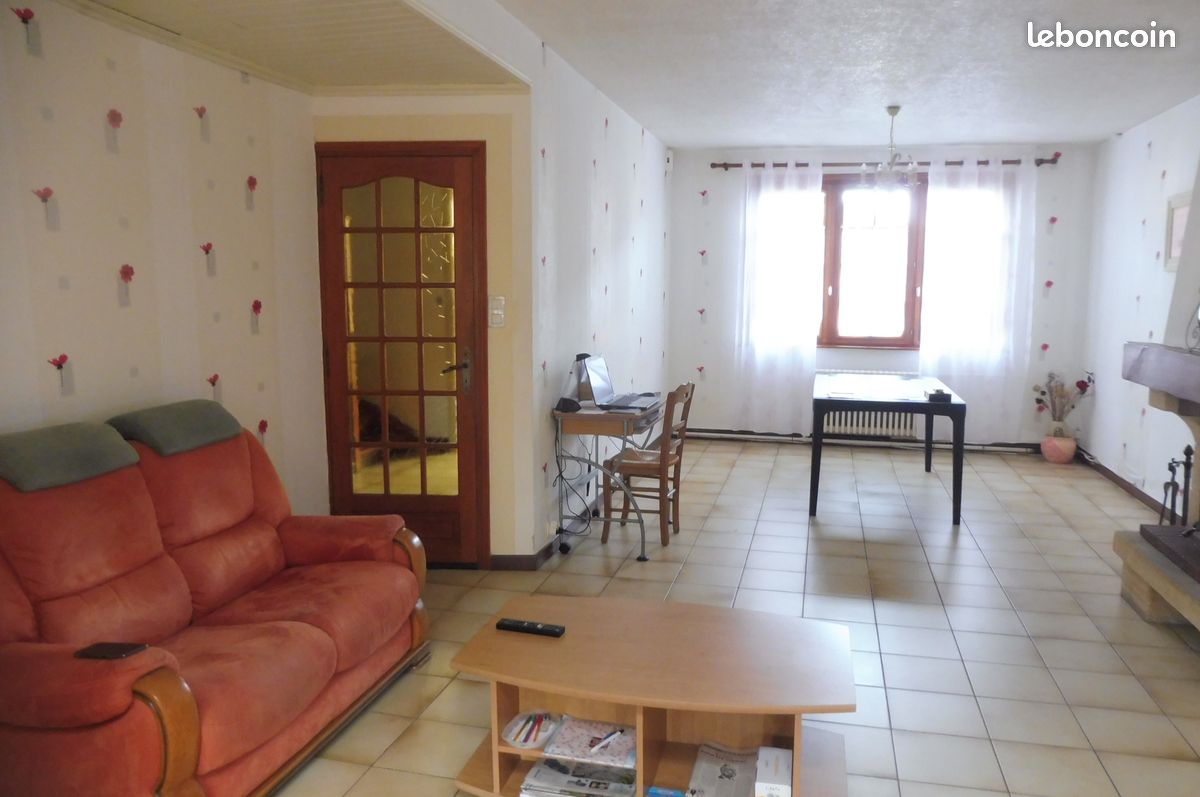 Casa T3 em Auchy-les-Mines, France N.º 323179