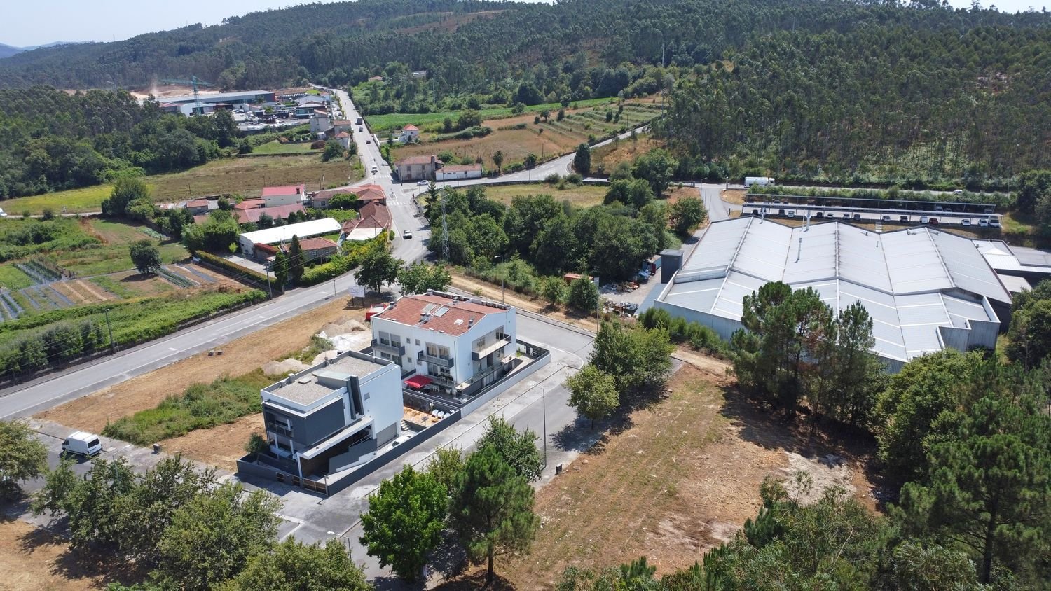  Land in Maia, Portugal No. 292781