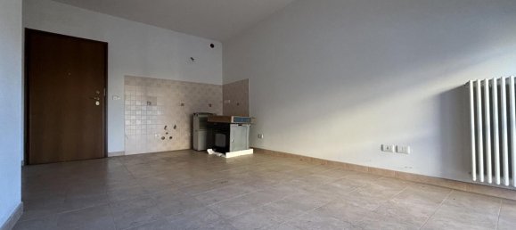 2 rooms Apartment in Torrile, Italy No. 238277 4