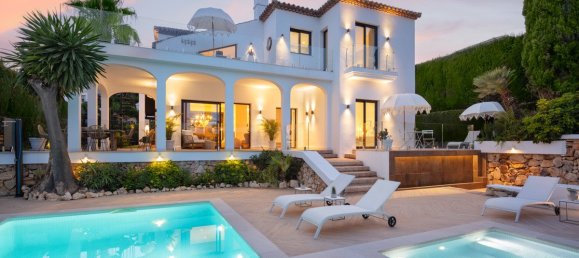 4 bedrooms Villa in Nueva Andalucia, Spain No. 4645 6