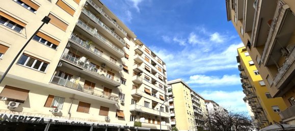 1 bedroom Apartment in Rome, Italy No. 110119 4
