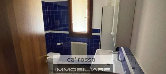 Квартира с 2 спальнями в Карбонера, Италия № 260271 13