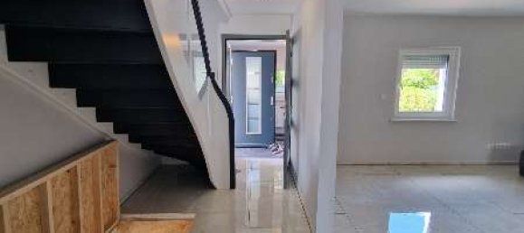 6 rooms Townhouse in Lubars, Germany No. 354613 3