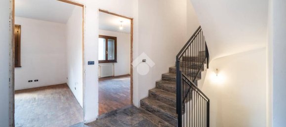 Дом с 4 спальнями в Формиджине, Италия № 24241 35