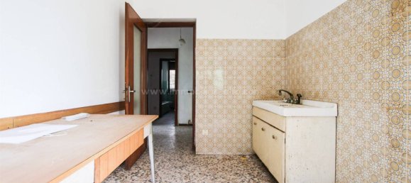 3 غرف نوم فيلا في Oleggio, Italy رقم 319568 17