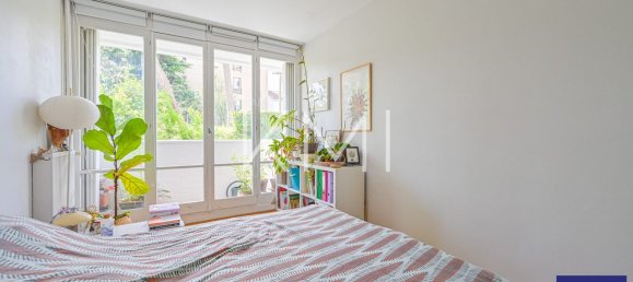 2 chambres Appartement à Les Lilas, France No. 184284 3