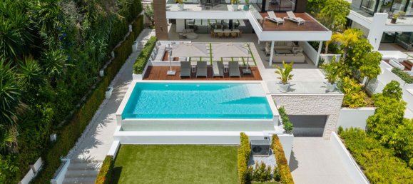 5 Schlafzimmer Villa in Marbella, Spain, Nr. 72786 9