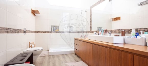 3 bedrooms House in Coruche, Portugal No. 20108 35