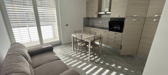 2-Zimmer Wohnung in Sondrio, Italy, Nr. 74334 3