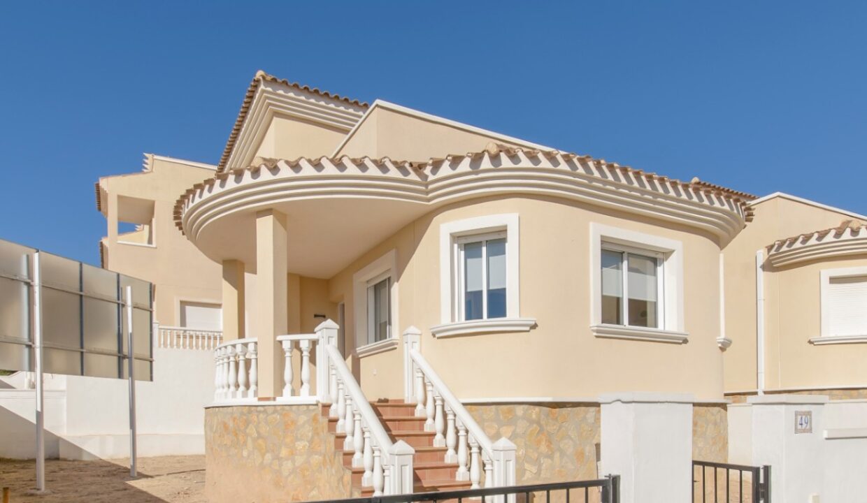 3 غرف نوم فيلا في San Miguel de Salinas, Spain رقم 36838