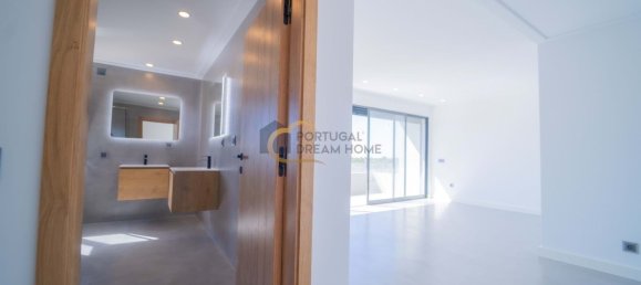 5 غرف نوم فيلا في Quarteira, Portugal رقم 33042 28