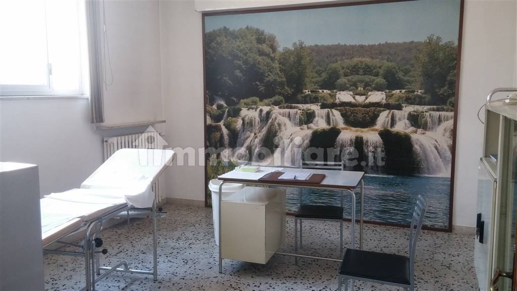 3غرفة عقار تجاري في Tortona, Italy رقم 49826