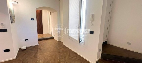 Apartamento de 2 dormitorios en Naples, Italy No. 348865 23