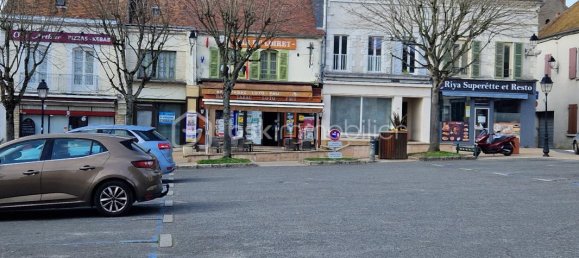  مكتب في Bonny-sur-Loire, France 91متر مربع رقم 81414 4