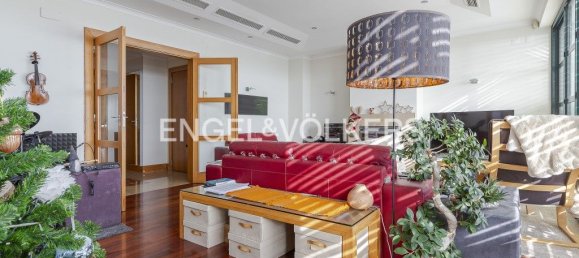 3 bedrooms Apartment in Lisbon, Portugal No. 96019 7