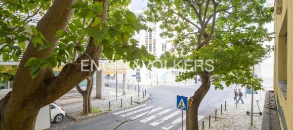 3 bedrooms Apartment in Lisbon, Portugal No. 96019 21