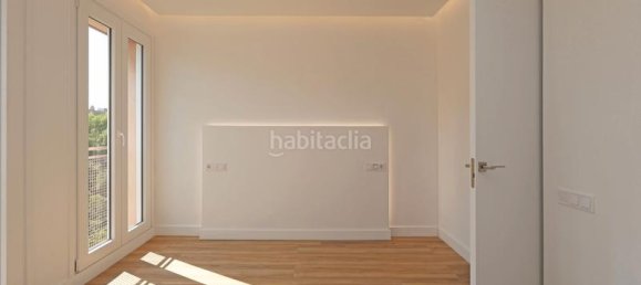 3 Schlafzimmer Wohnung in Ciutat Vella, Spain, Nr. 135888 9