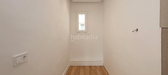 3 Schlafzimmer Wohnung in Ciutat Vella, Spain, Nr. 135888 24