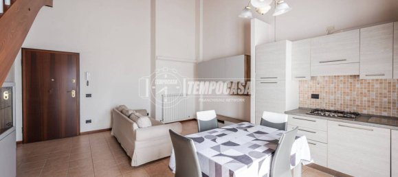 2 bedrooms Apartment in Modena, Italy No. 371354 18