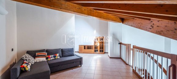 2 bedrooms Apartment in Modena, Italy No. 371354 2