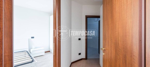 2 bedrooms Apartment in Modena, Italy No. 371354 19