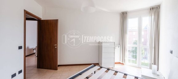2 bedrooms Apartment in Modena, Italy No. 371354 23
