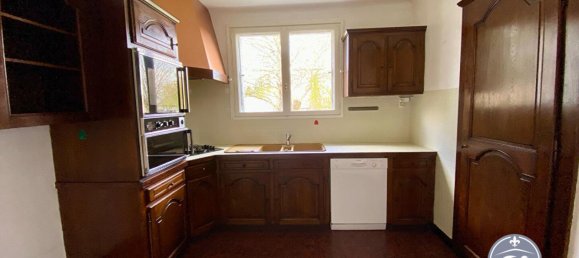 4 غرف نوم منزل في La Chaussee-Saint-Victor, France رقم 60153 4