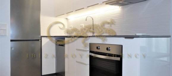 2 bedrooms Apartment in San Antonio De Portmany, Spain No. 897 11