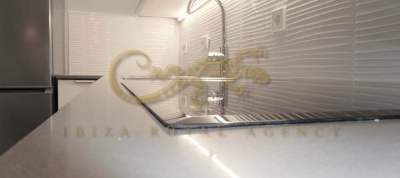 2 bedrooms Apartment in San Antonio De Portmany, Spain No. 897 12