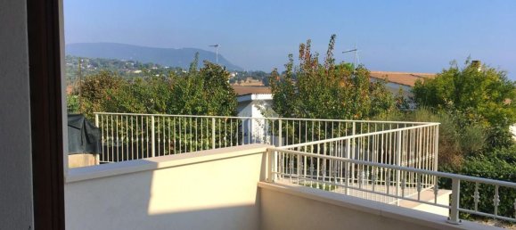 4 rooms House in Numana, Italy No. 102902 4