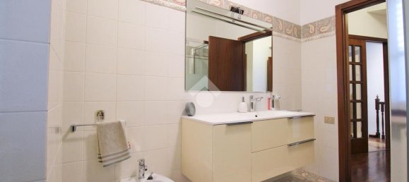 4 rooms House in Numana, Italy No. 102902 27