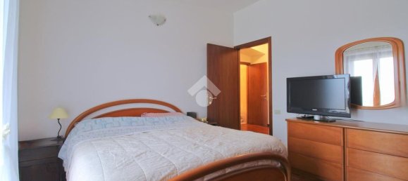 4 rooms House in Numana, Italy No. 102902 15