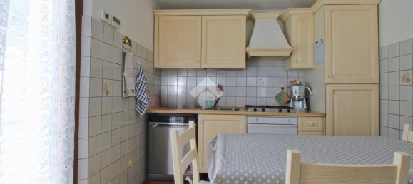 4 rooms House in Numana, Italy No. 102902 11