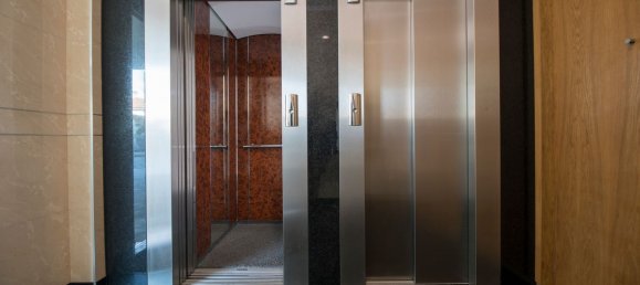 4 غرف نوم شقة في Espinho, Portugal رقم 189875 21