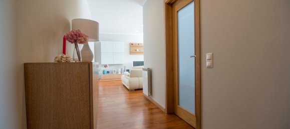 4 غرف نوم شقة في Espinho, Portugal رقم 189875 3