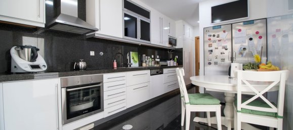 4 غرف نوم شقة في Espinho, Portugal رقم 189875 20