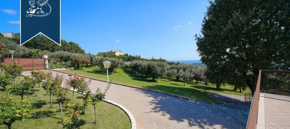 6 bedrooms Villa in Verona, Italy No. 329304 25