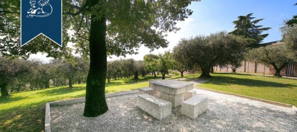 6 bedrooms Villa in Verona, Italy No. 329304 33